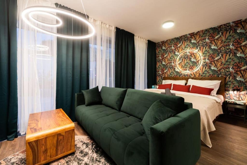 Green Garden Sauna Apartment Brno Buitenkant foto